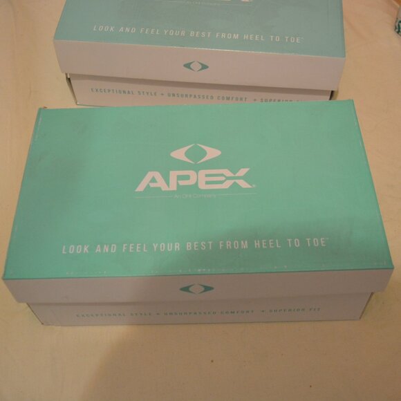 APEX Women's Paige Booties 6.5 (x-wide) Tan Suede Boot  diabetic orthotics - Picture 12 of 13